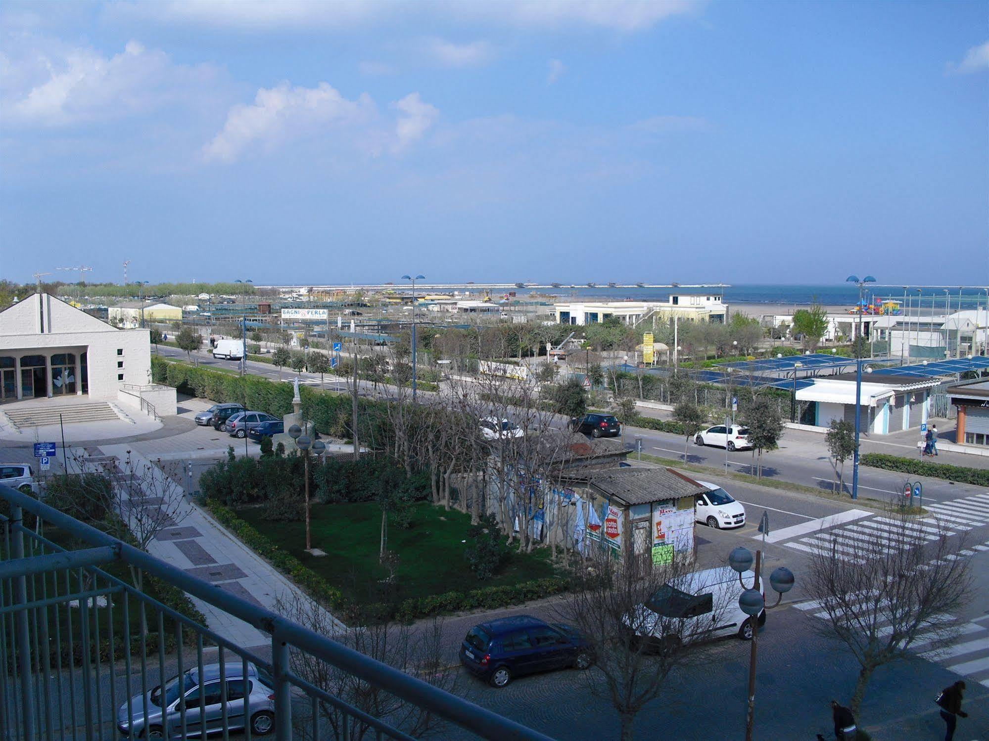 Hotel Metropol Sottomarina Zewnętrze zdjęcie